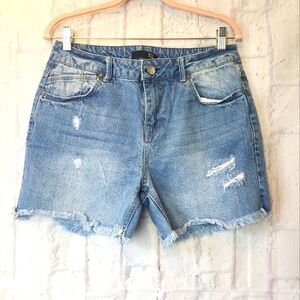 1822 Denim Classic Fringed Jean Shorts 8